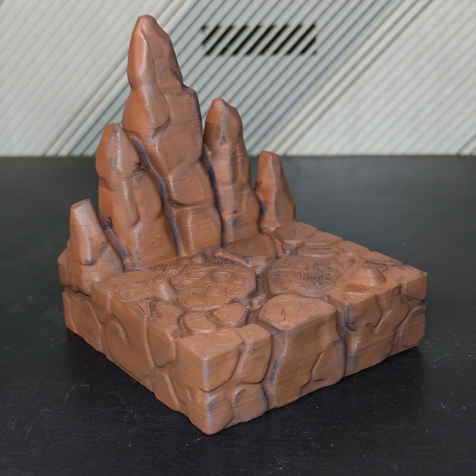 Regi Family: Modular Diorama - Thumbnail