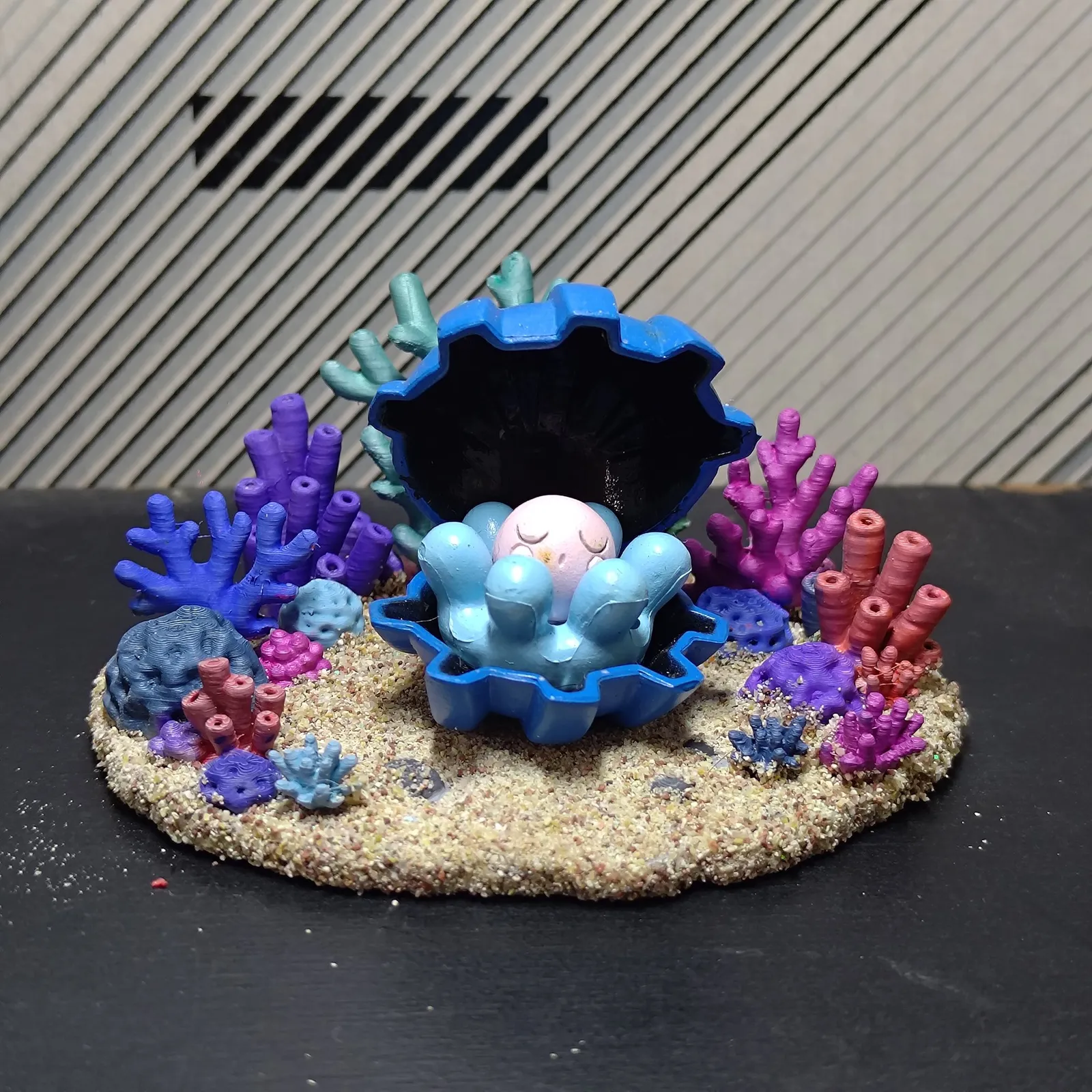 Clamperl Coral Seafloor Garden - Cover