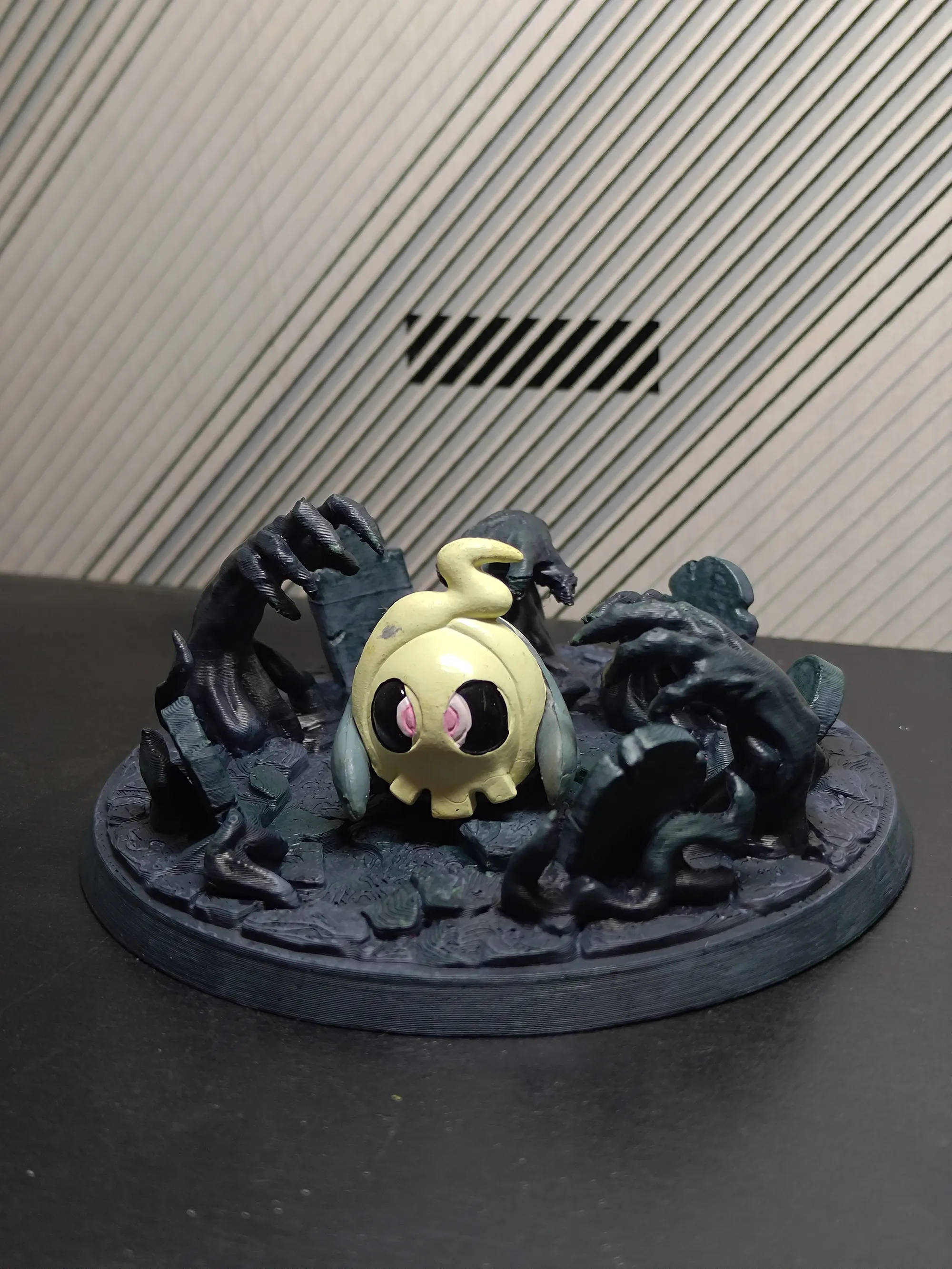 Ghost-Hand Tombstone Base (Ghost-type)  - Thumbnail